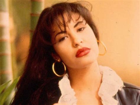 selena quintanilla surgery|Selena Quintanilla’s plastic surgery is always on trend